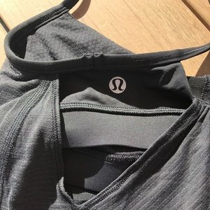 Lululemon 2in1 flow top and bra